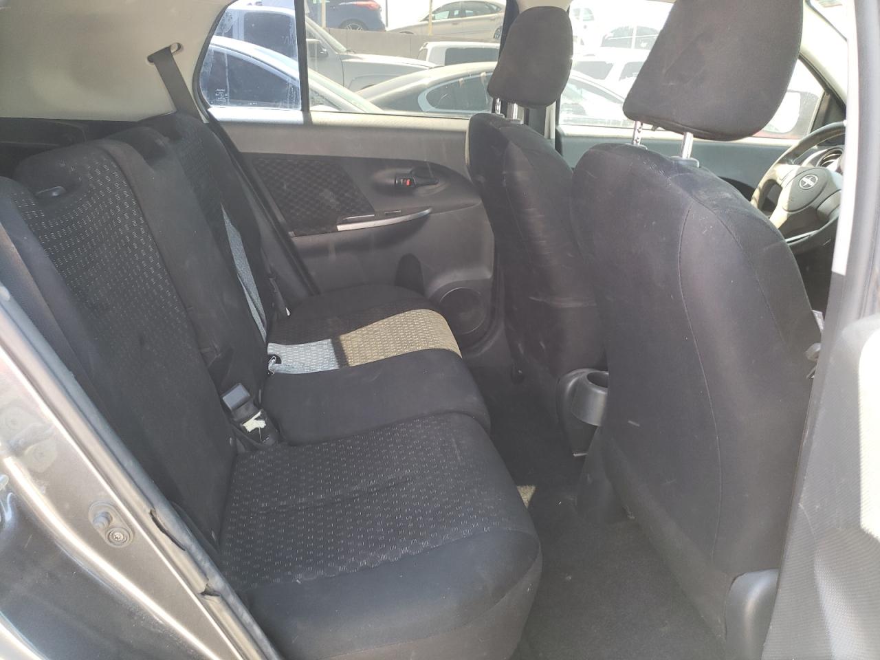 Photo 6 from auction – 2013 TOYOTA SCION XD with VIN JTKKUPB44D1032612