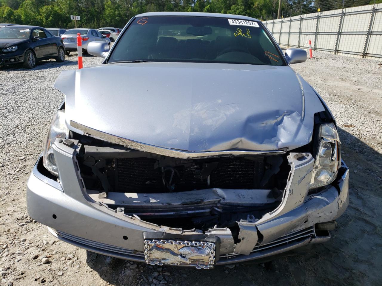 Photo 7 from auction – 2006 CADILLAC DTS with VIN 1G6KD57Y36U168189