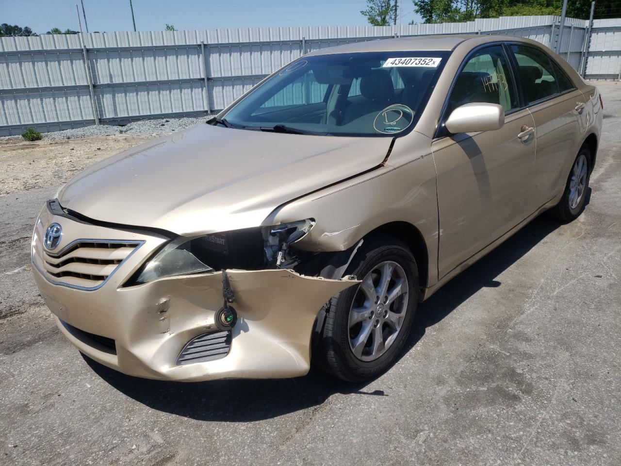 Photo 2 from auction – 2011 TOYOTA CAMRY BASE with VIN 4T1BF3EK8BU206306