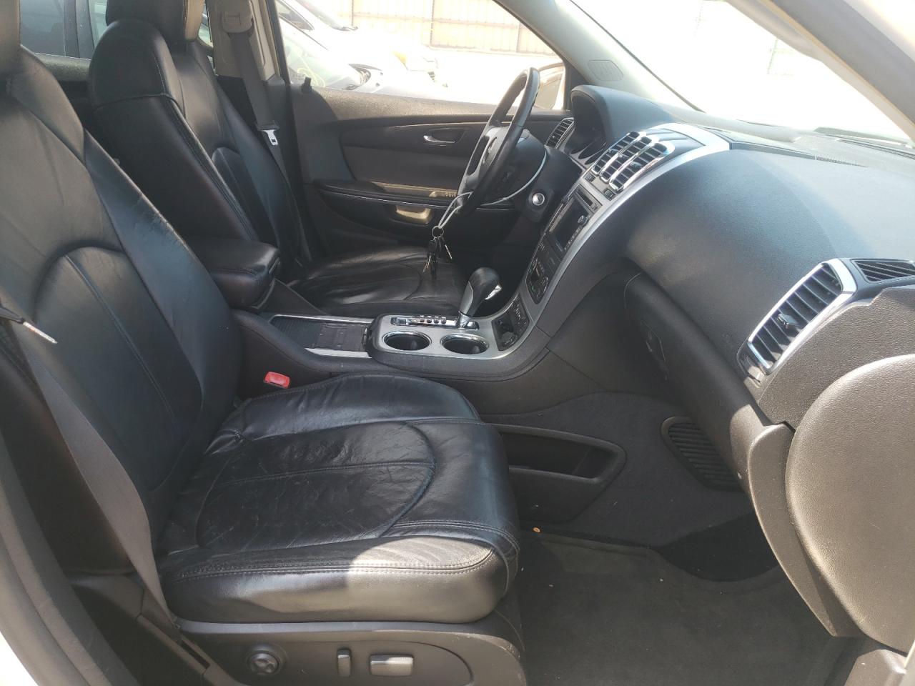 Photo 5 from auction – 2008 GMC ACADIA SLT with VIN 1GKEV33788J236391