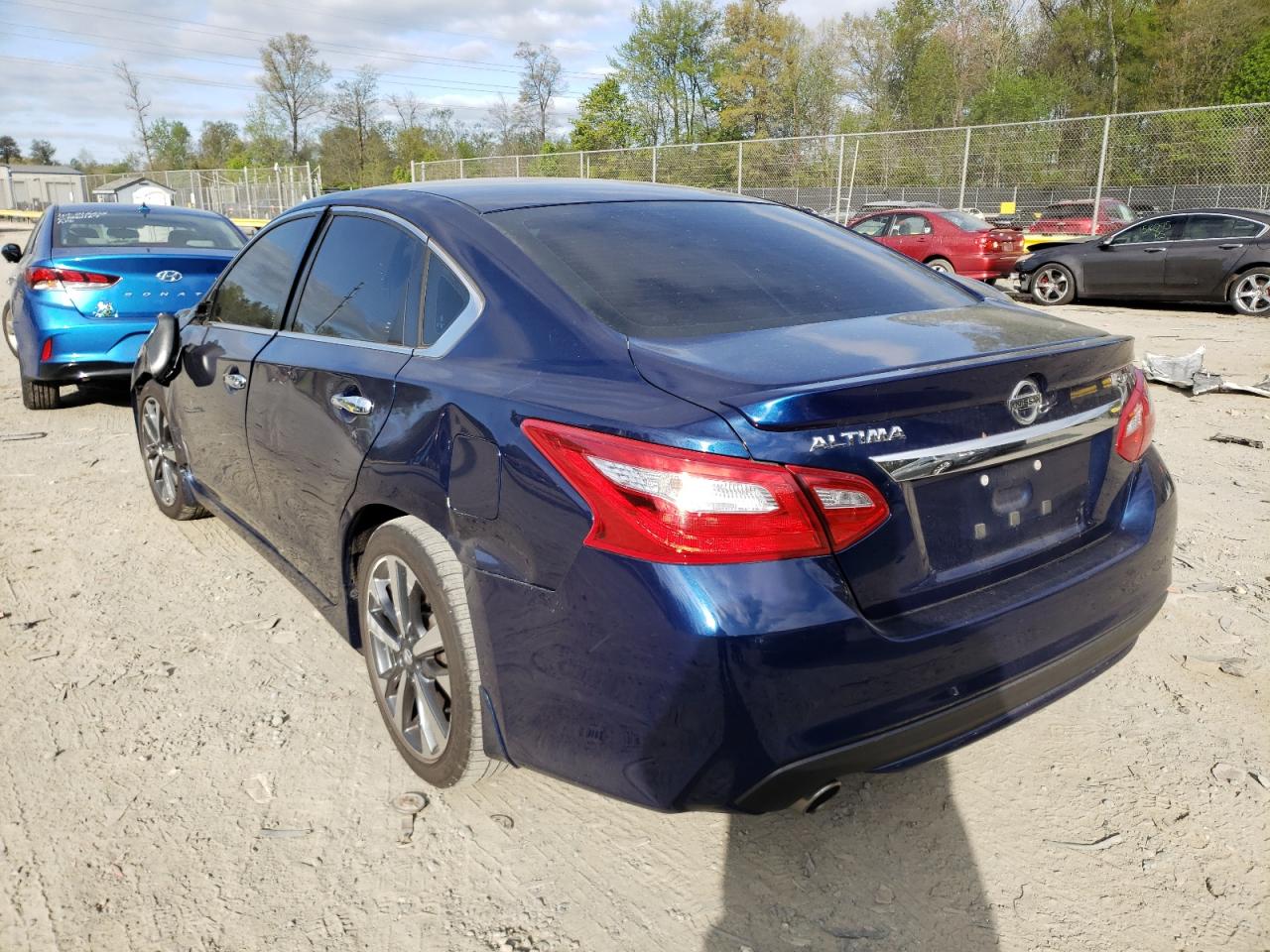 Photo 3 from auction – 2016 NISSAN ALTIMA 2.5 with VIN 1N4AL3AP5GC294258