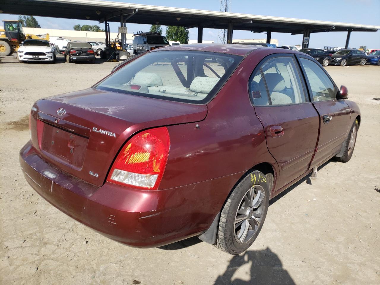 Photo 4 from auction – 2001 HYUNDAI ELANTRA GL with VIN KMHDN45D41U053375