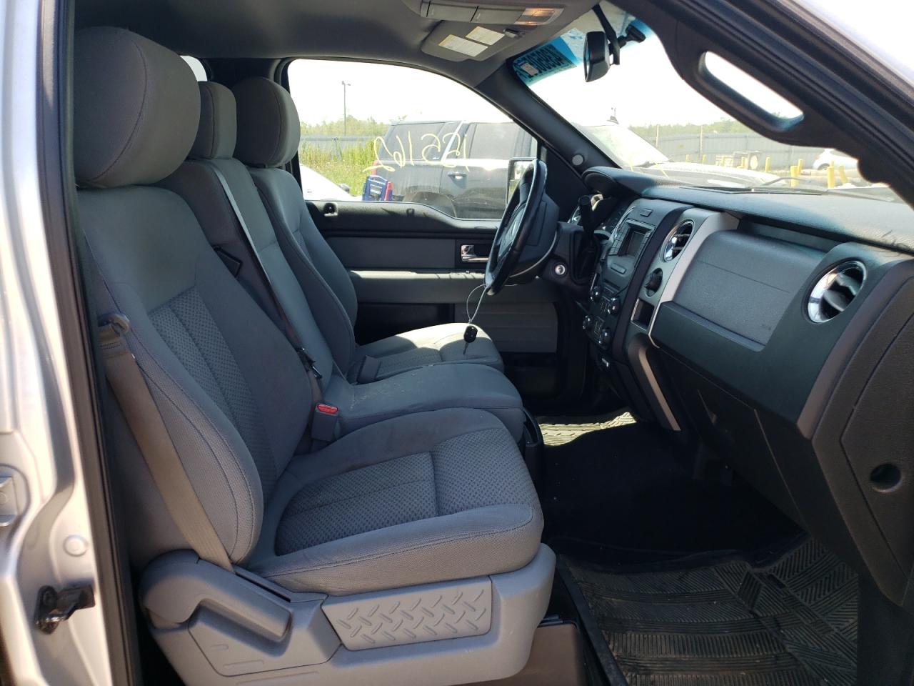 Photo 5 from auction – 2013 FORD F150 SUPER with VIN 1FTFW1CF5DFD21968