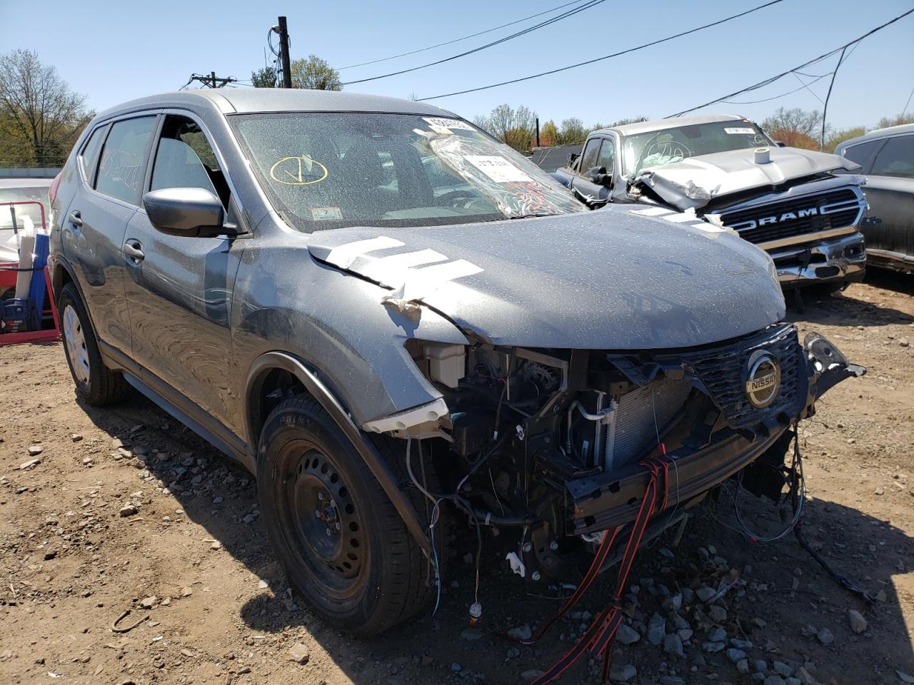 NISSAN ROGUE S 2019 with VIN 5N1AT2MV7KC813250 - Photo from auction