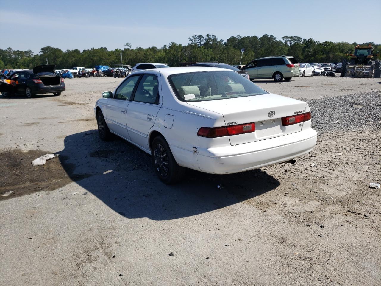 Photo 3 from auction – 1997 TOYOTA CAMRY with VIN 4T1BF22KXVU027171