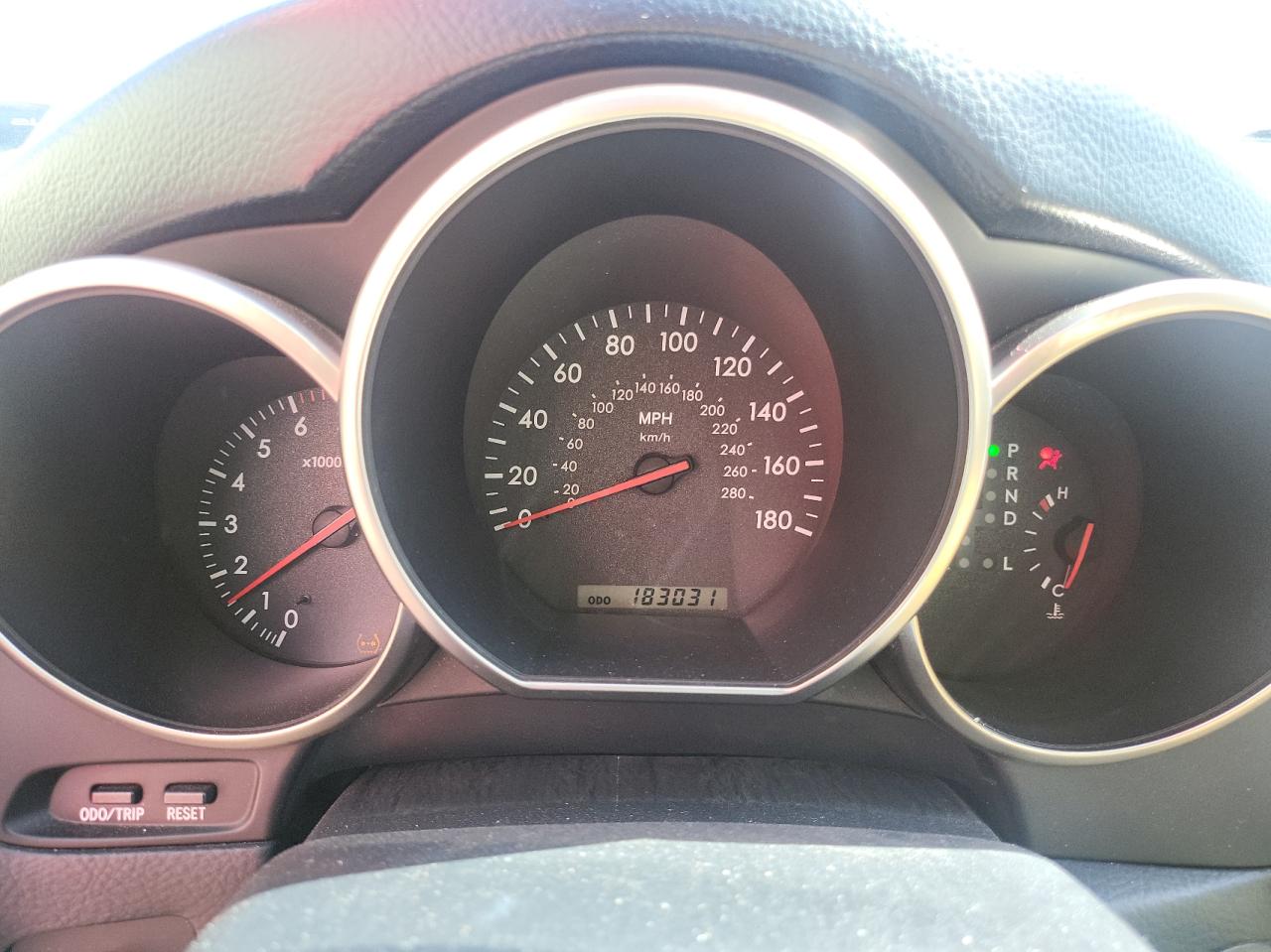 Photo 8 from auction – 2005 LEXUS SC 430 with VIN JTHFN48Y950063214