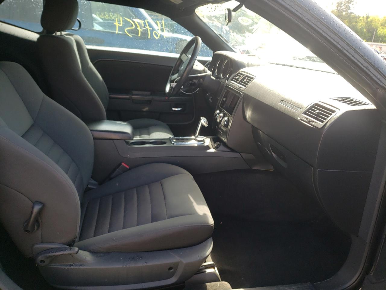 Photo 5 from auction – 2010 DODGE CHALLENGER with VIN 2B3CJ4DV8AH172735