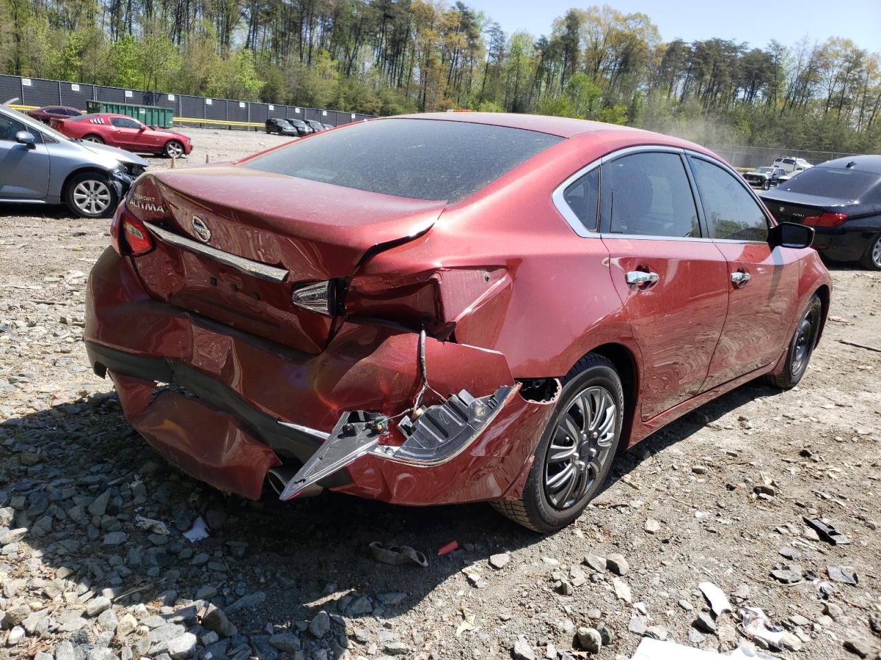 Photo 4 from auction – 2016 NISSAN ALTIMA 2.5 with VIN 1N4AL3APXGC272160