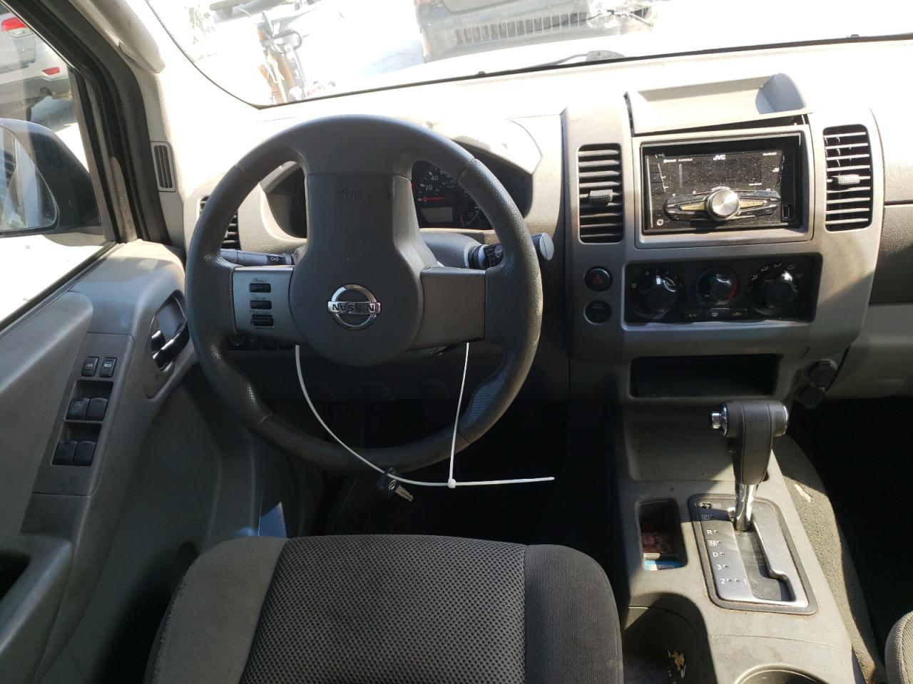 Photo 9 from auction – 2006 NISSAN FRONTIER C with VIN 1N6AD07U56C444979