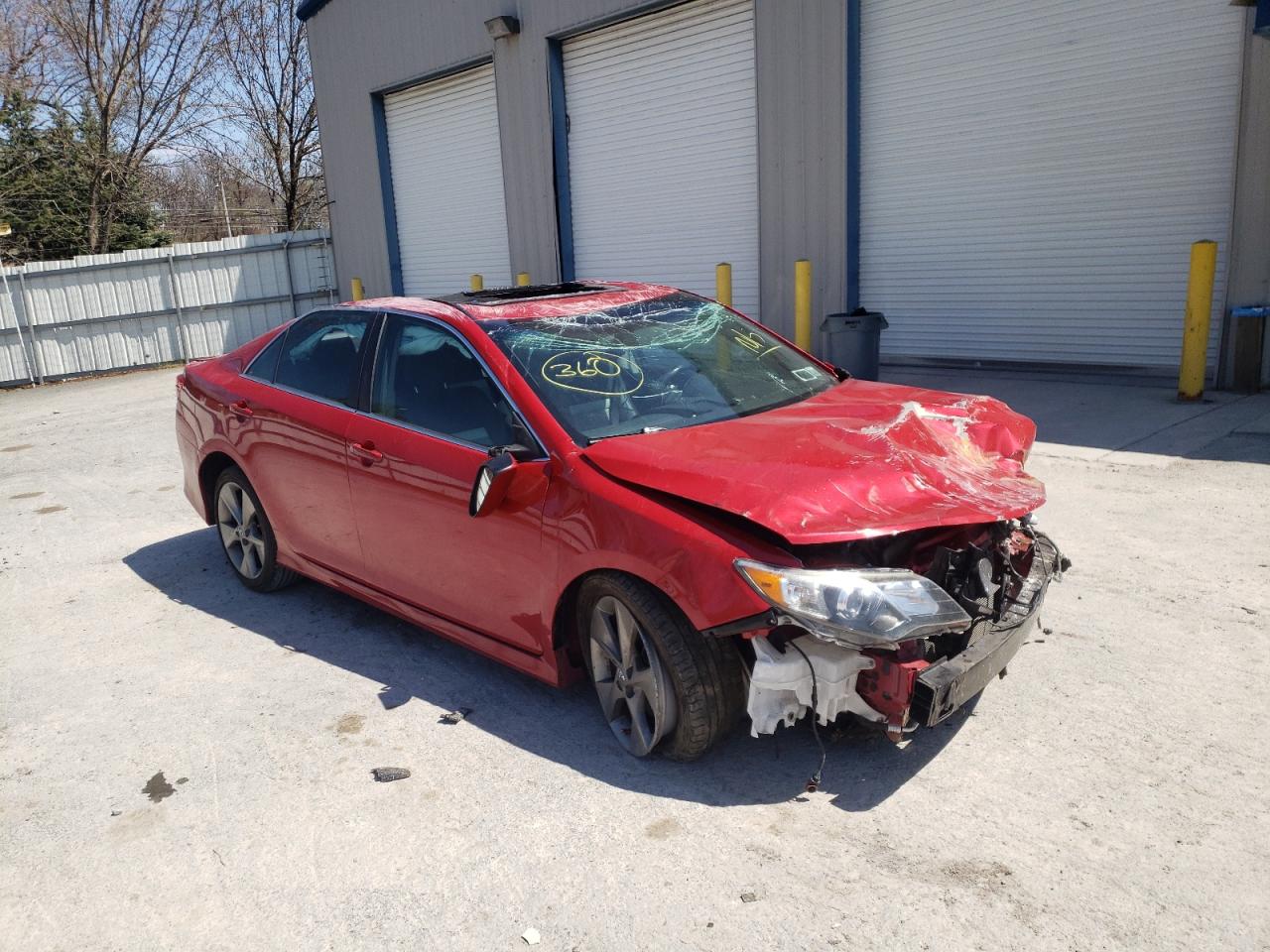 Photo 1 from auction – 2014 TOYOTA CAMRY L with VIN 4T1BF1FK1EU795206