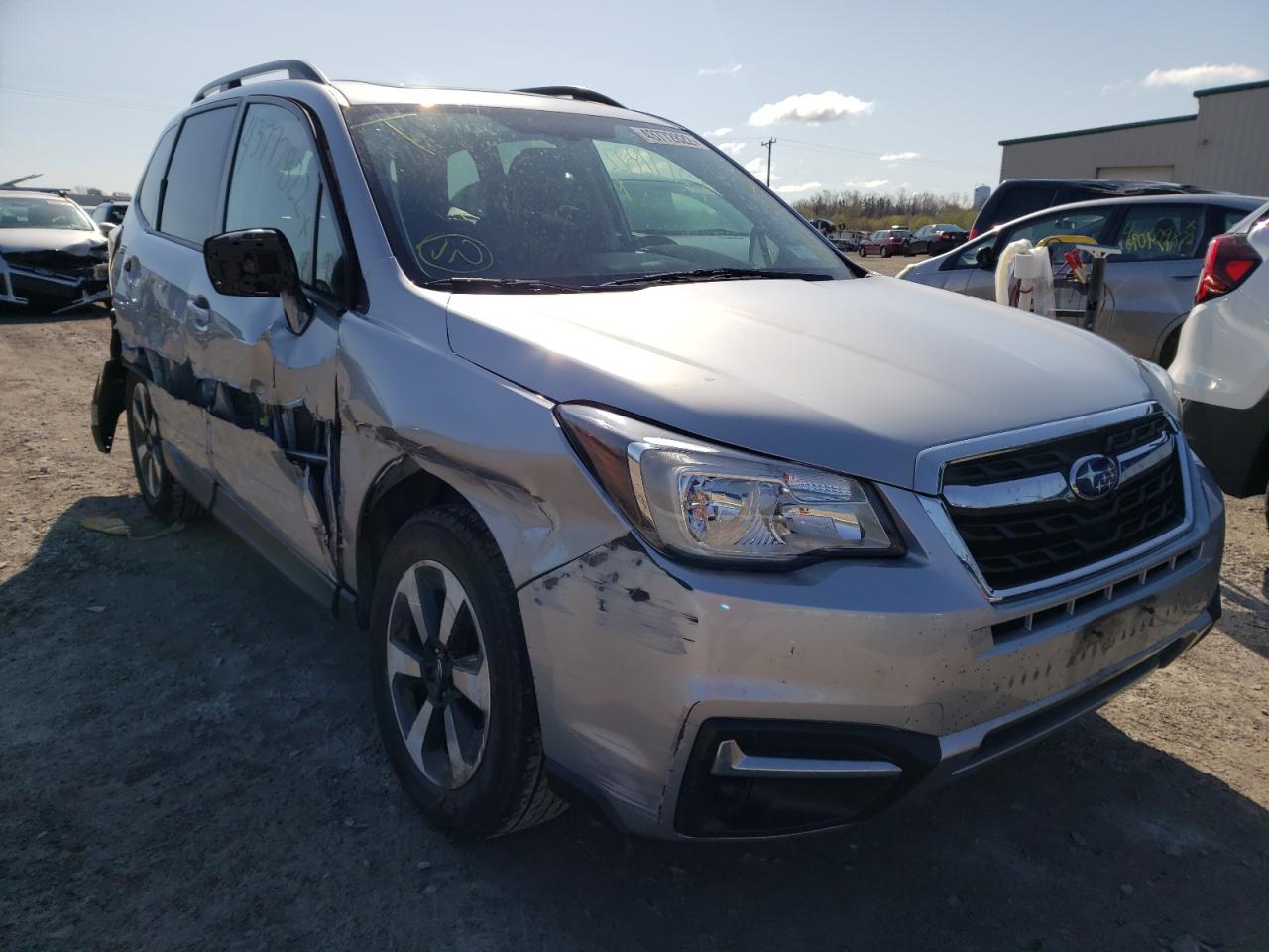 SUBARU FORESTER 2 2017 with VIN JF2SJAEC3HH449900 - Photo from auction