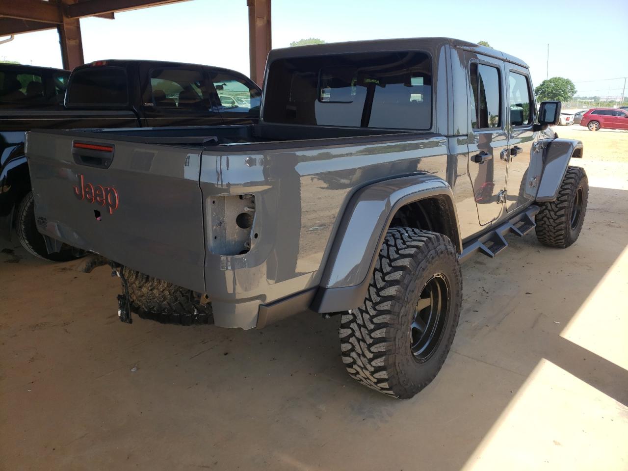 Photo 4 from auction – 2020 JEEP GLADIATOR with VIN 1C6JJTEG3LL207887