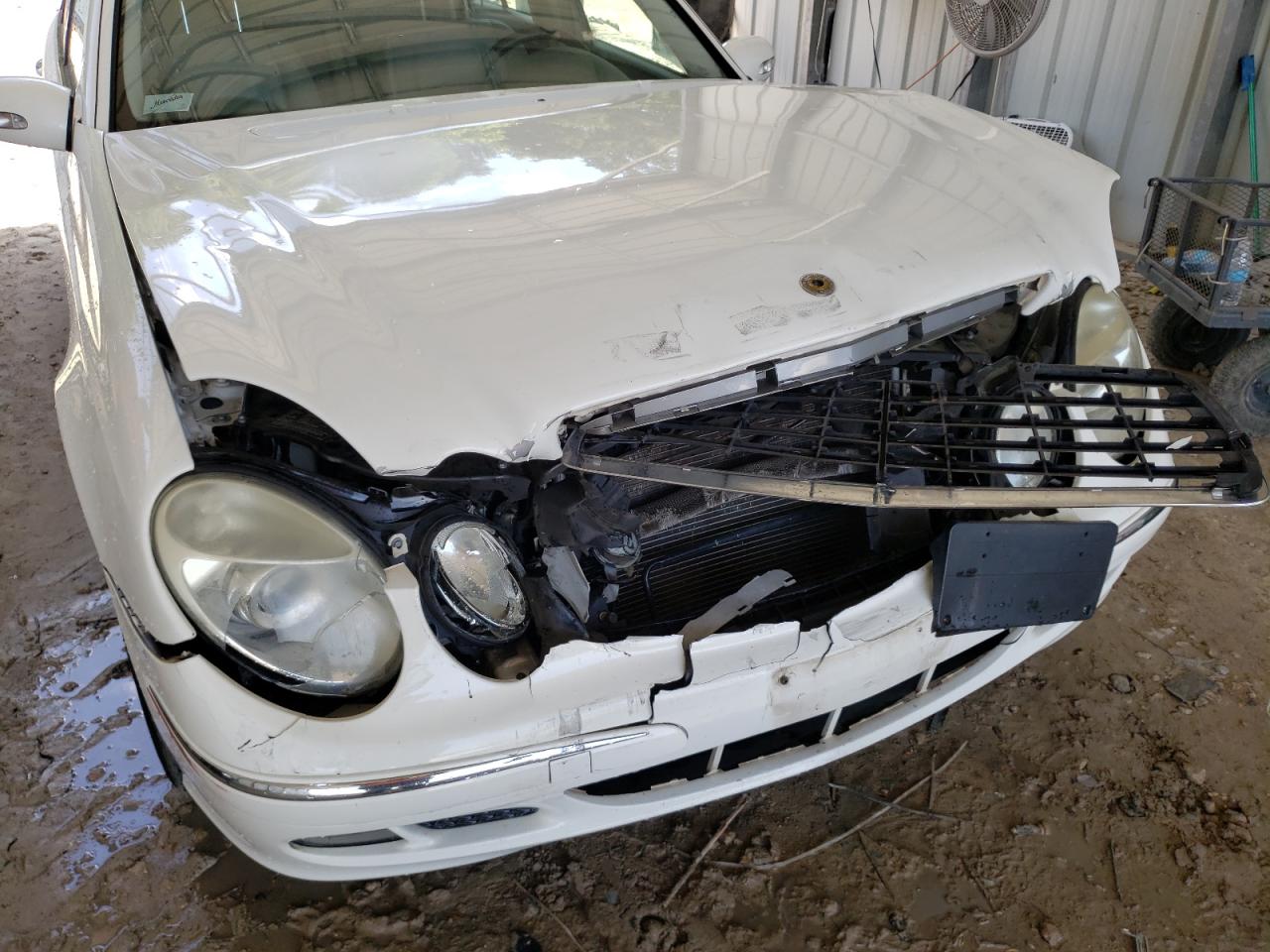Photo 9 from auction – 2006 MERCEDES-BENZ E 350 with VIN WDBUF56J26A764513