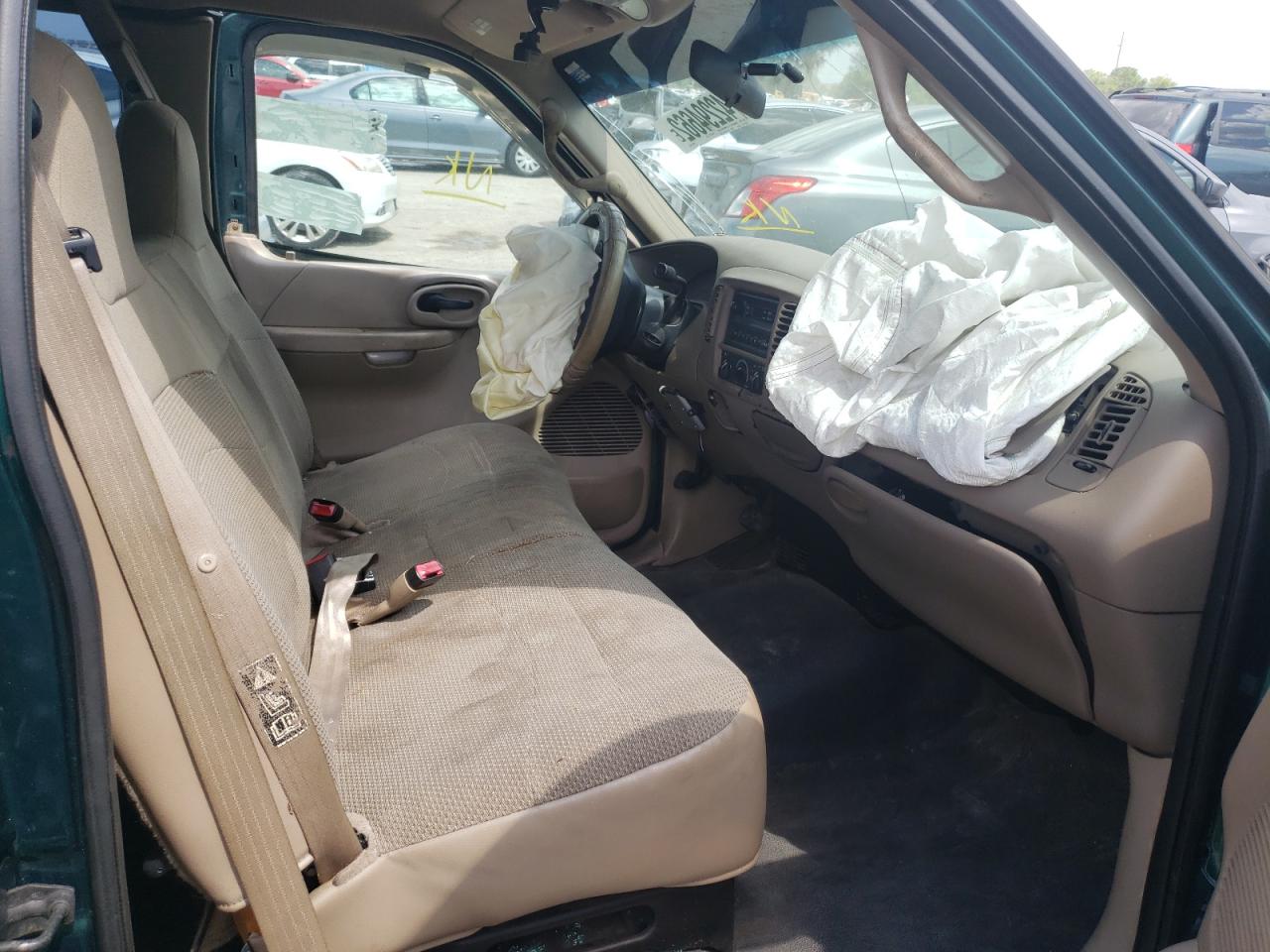 Photo 5 from auction – 2000 FORD F150 with VIN 1FTZX1728YNA83739