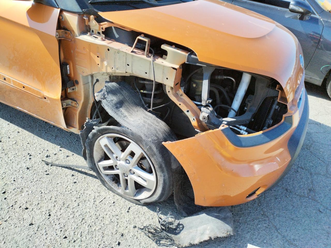 Снимка 9 от търг – 2011 KIA SOUL + с VIN KNDJT2A23B7311228