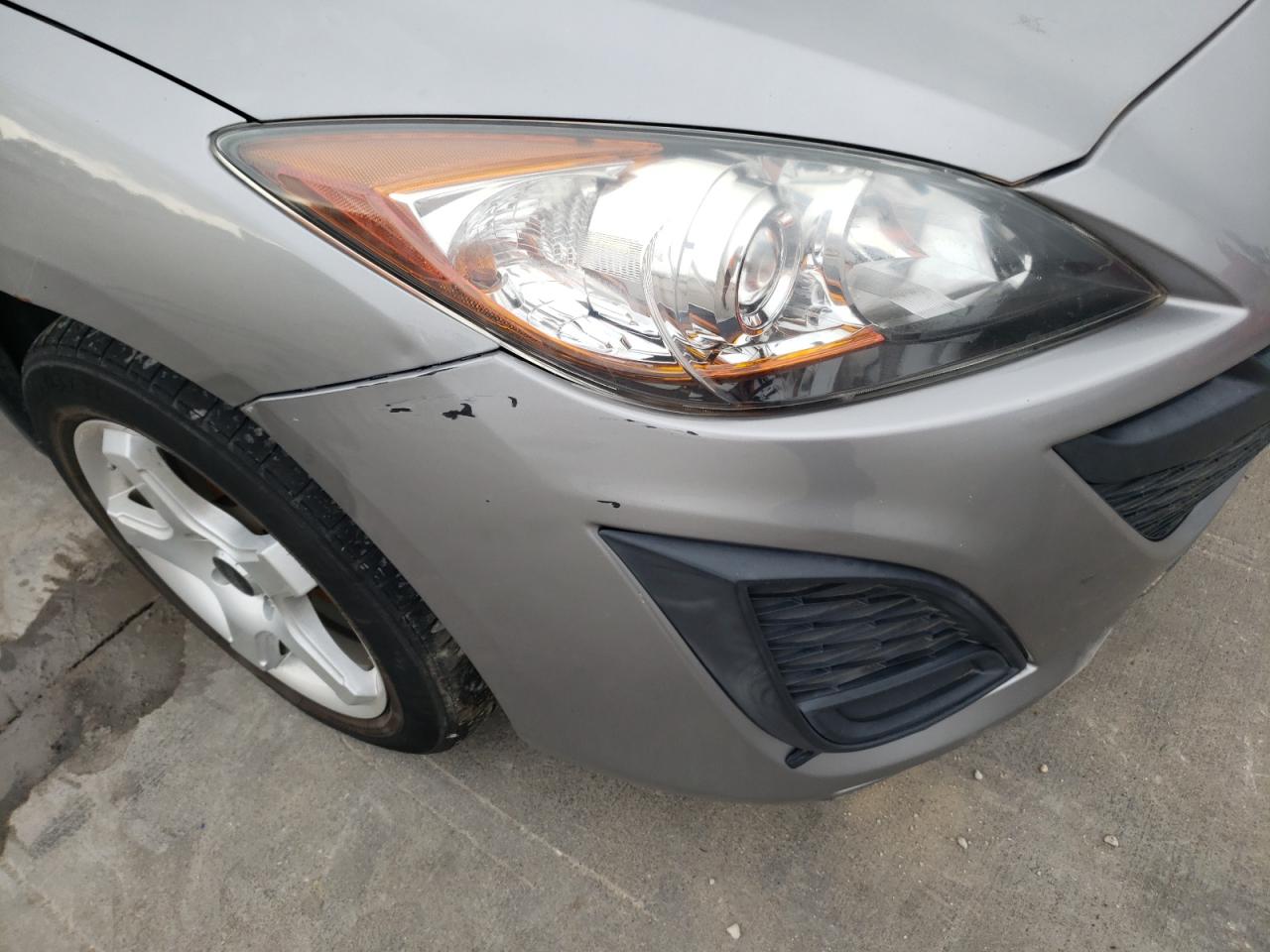Photo 9 from auction – 2011 MAZDA 3 I with VIN JM1BL1UF6B1493040