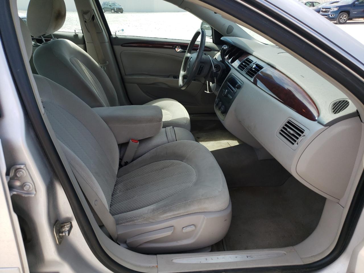 Photo 5 from auction – 2009 BUICK LUCERNE CX with VIN 1G4HP57MX9U110883