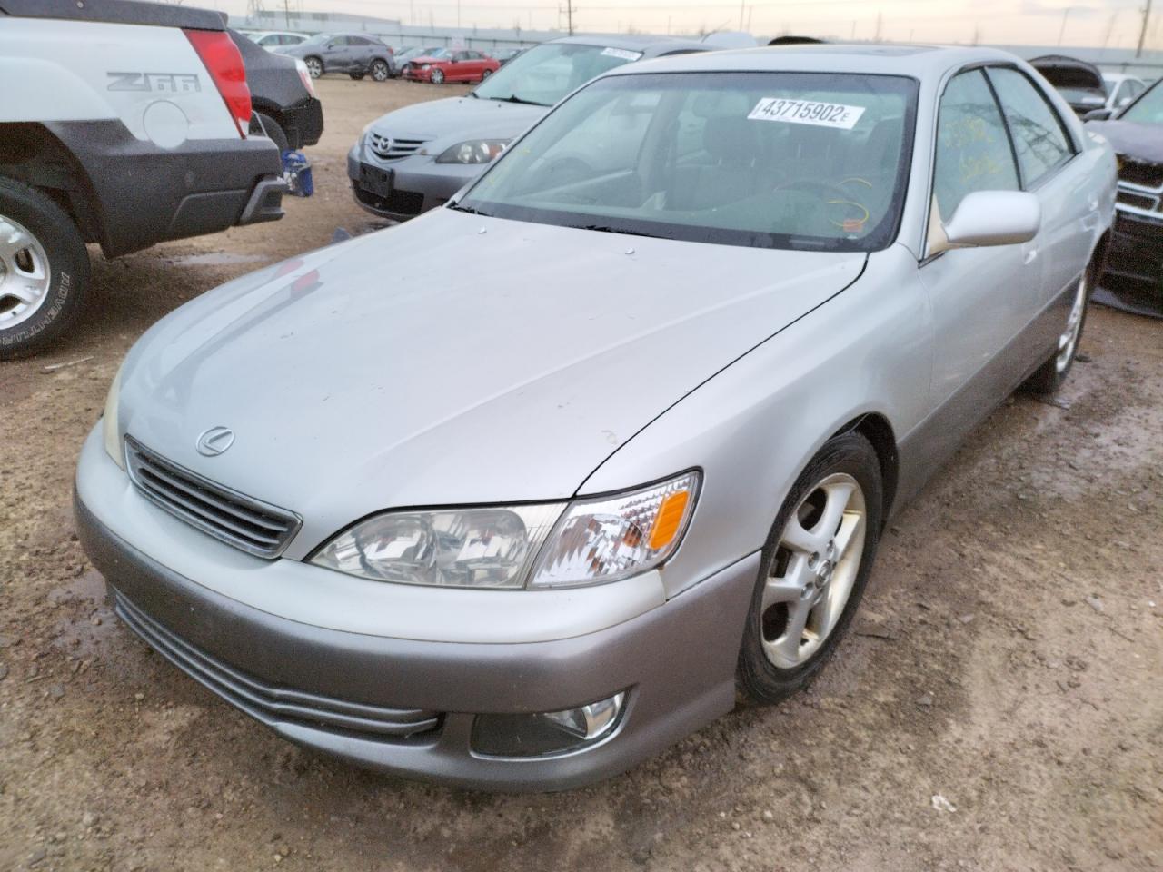 Photo 2 from auction – 2001 LEXUS ES 300 with VIN JT8BF28G315106501