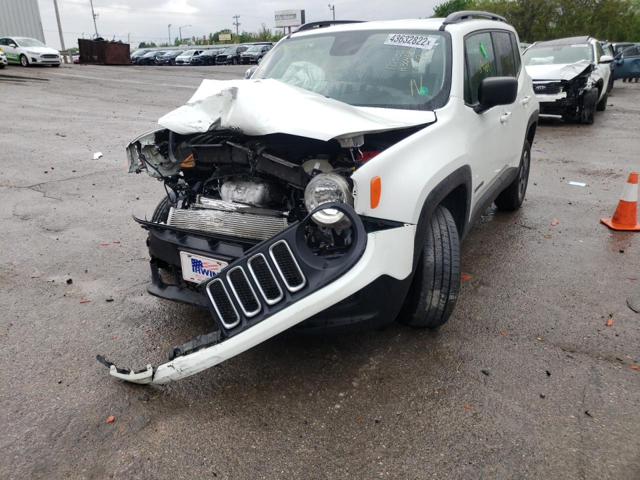 Photo 9 from auction – 2018 JEEP RENEGADE S with VIN ZACCJBAB6JPH30464