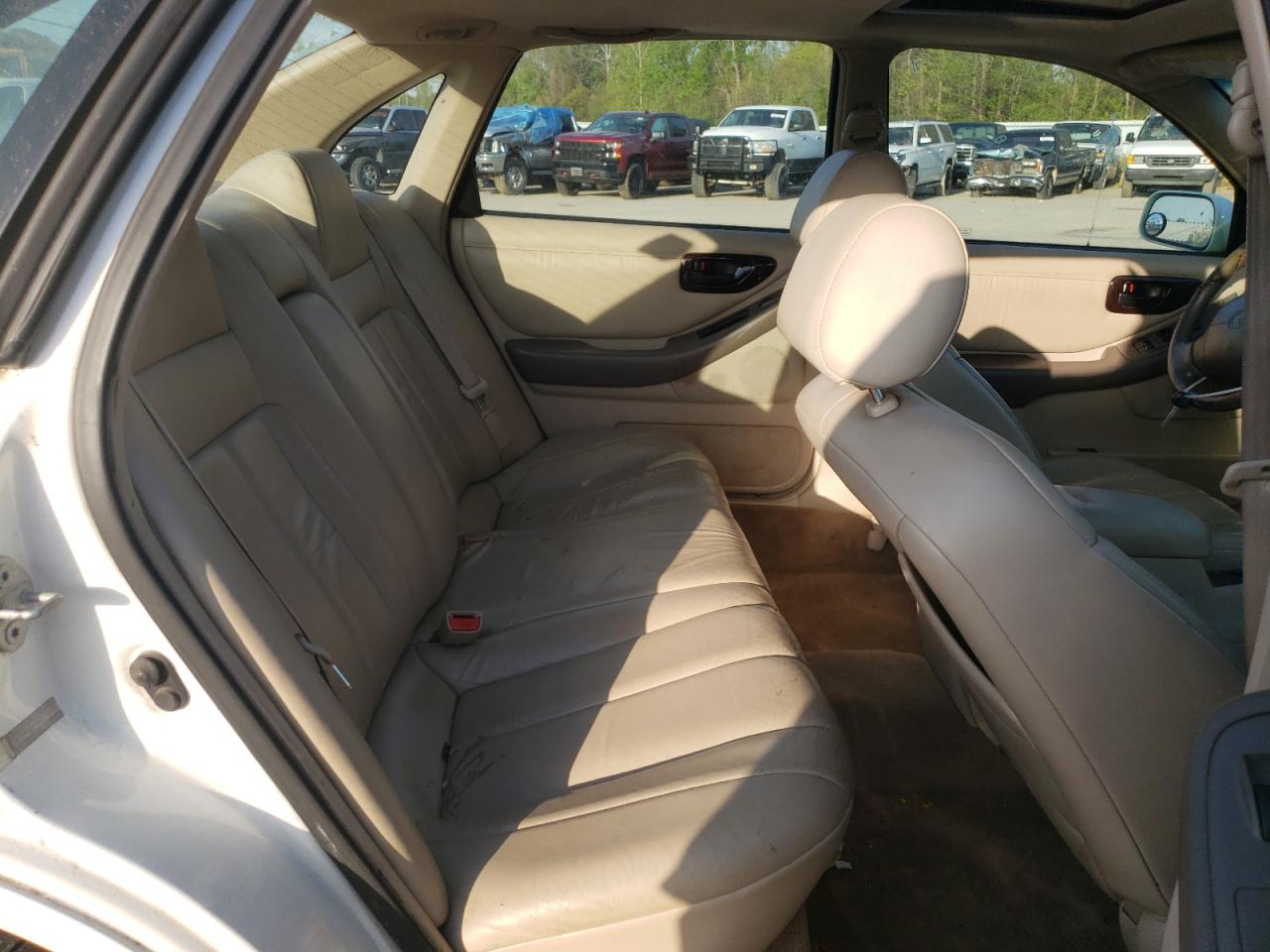 Photo 6 from auction – 1998 TOYOTA AVALON XL with VIN 4T1BF18B3WU256245