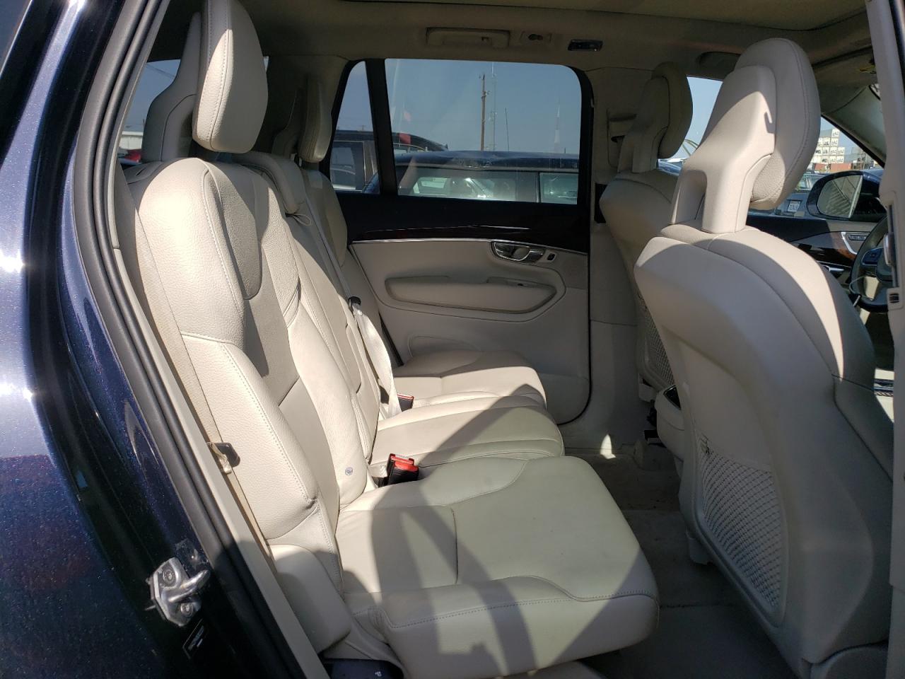 Photo 6 from auction – 2016 VOLVO XC90 T6 with VIN YV4A22PK8G1033377