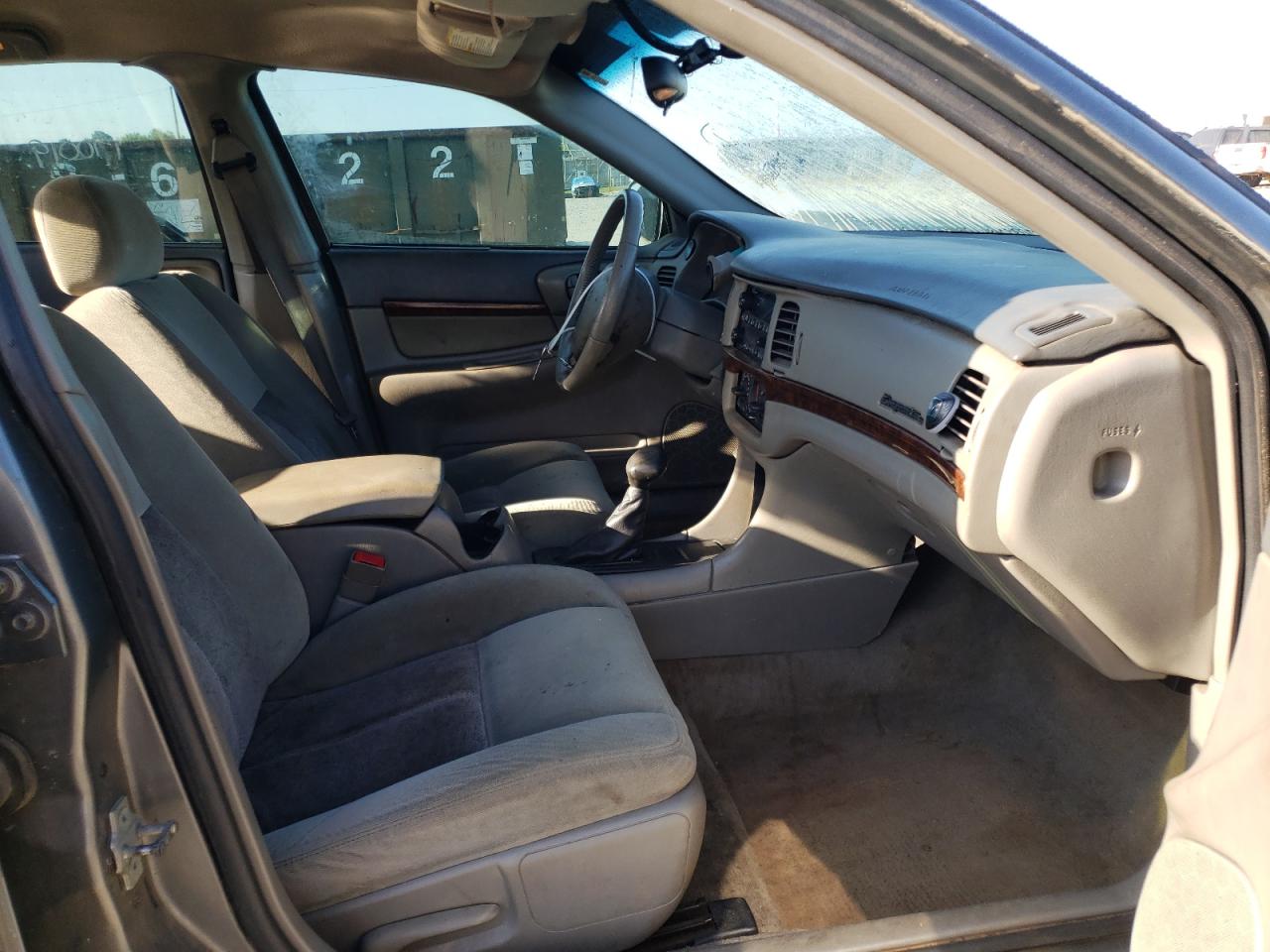 Photo 5 from auction – 2004 CHEVROLET IMPALA LS with VIN 2G1WH52K249285500