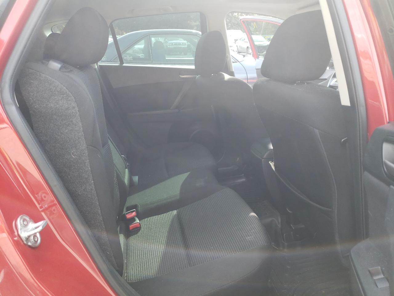 Photo 6 from auction – 2013 MAZDA 3 I with VIN JM1BL1LP8D1756173