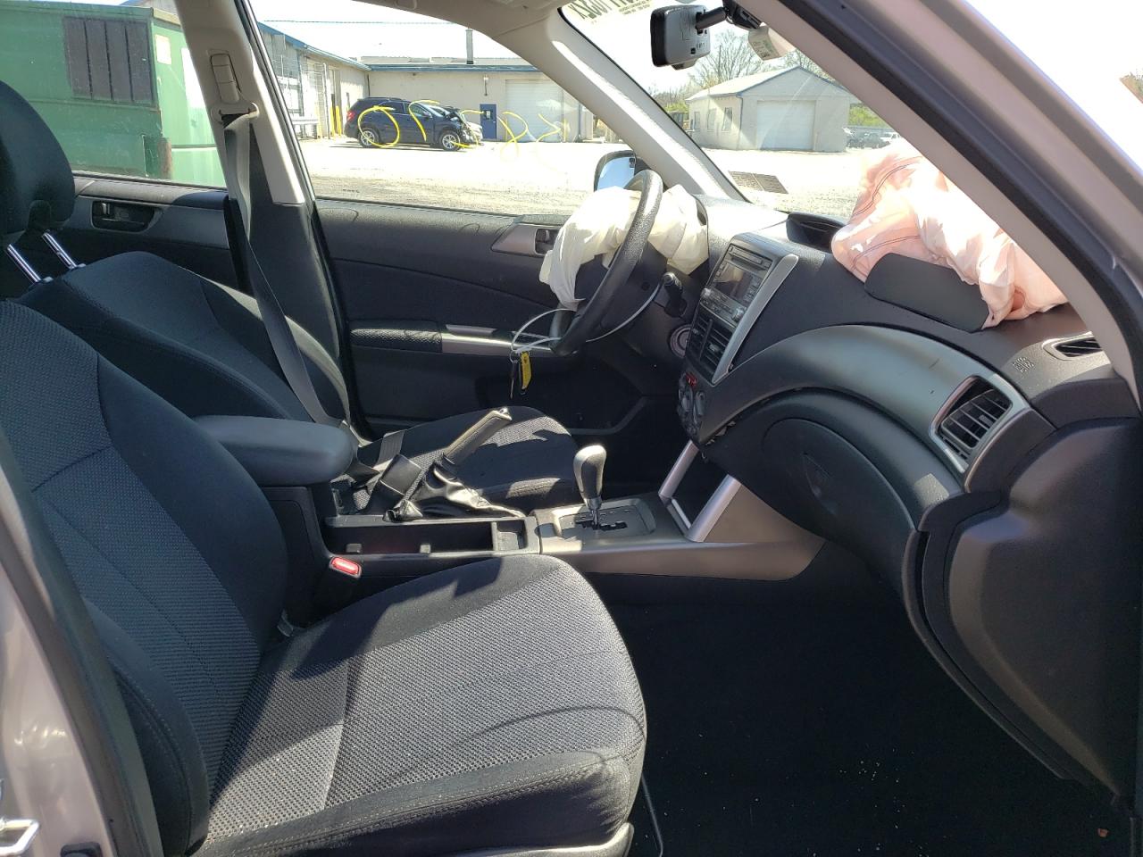 Photo 5 from auction – 2011 SUBARU FORESTER 2 with VIN JF2SHABC4BH711155
