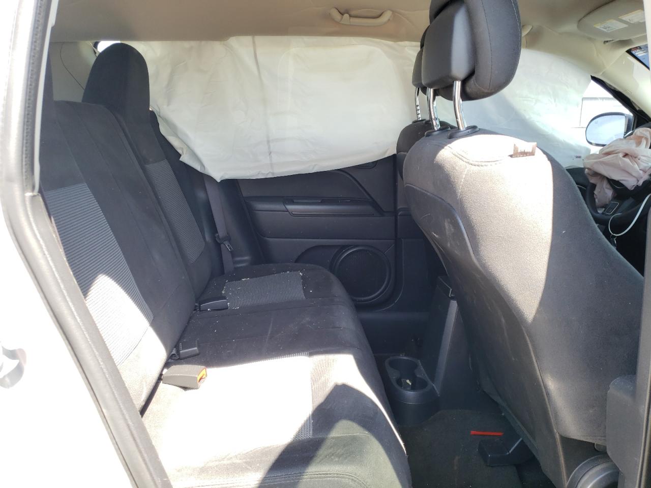 Photo 6 from auction – 2016 JEEP COMPASS SP with VIN 1C4NJDBB9GD714060