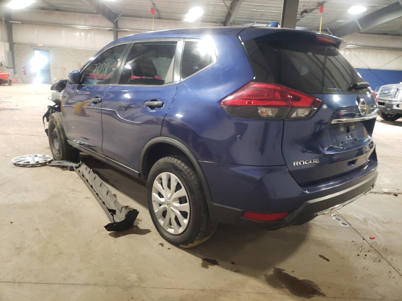Photo 3 from auction – 2017 NISSAN ROGUE S with VIN KNMAT2MV8HP550790