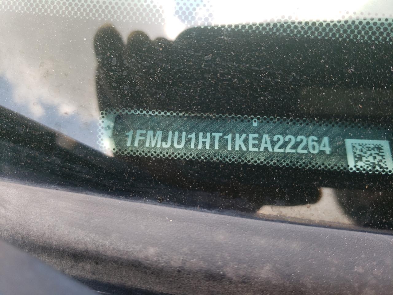 Photo 10 from auction – 2019 FORD EXPEDITION with VIN 1FMJU1HT1KEA22264