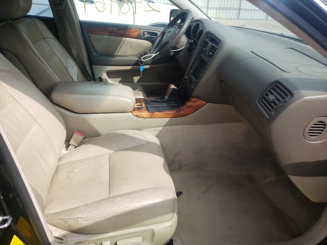 Photo 5 from auction – 2000 LEXUS GS 400 with VIN JT8BH68X4Y0023992