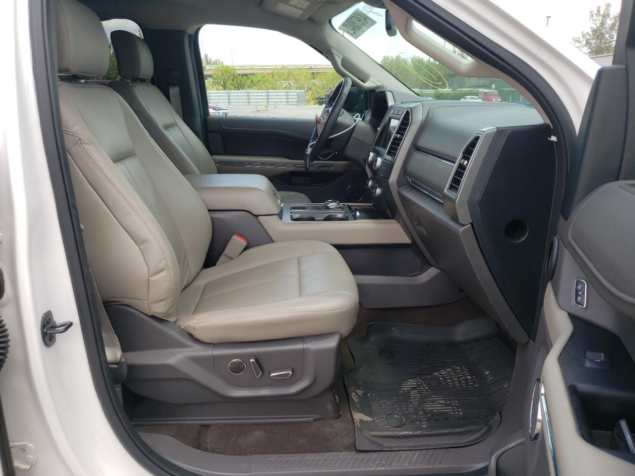 Photo 5 from auction – 2019 FORD EXPEDITION with VIN 1FMJU1HT1KEA22264
