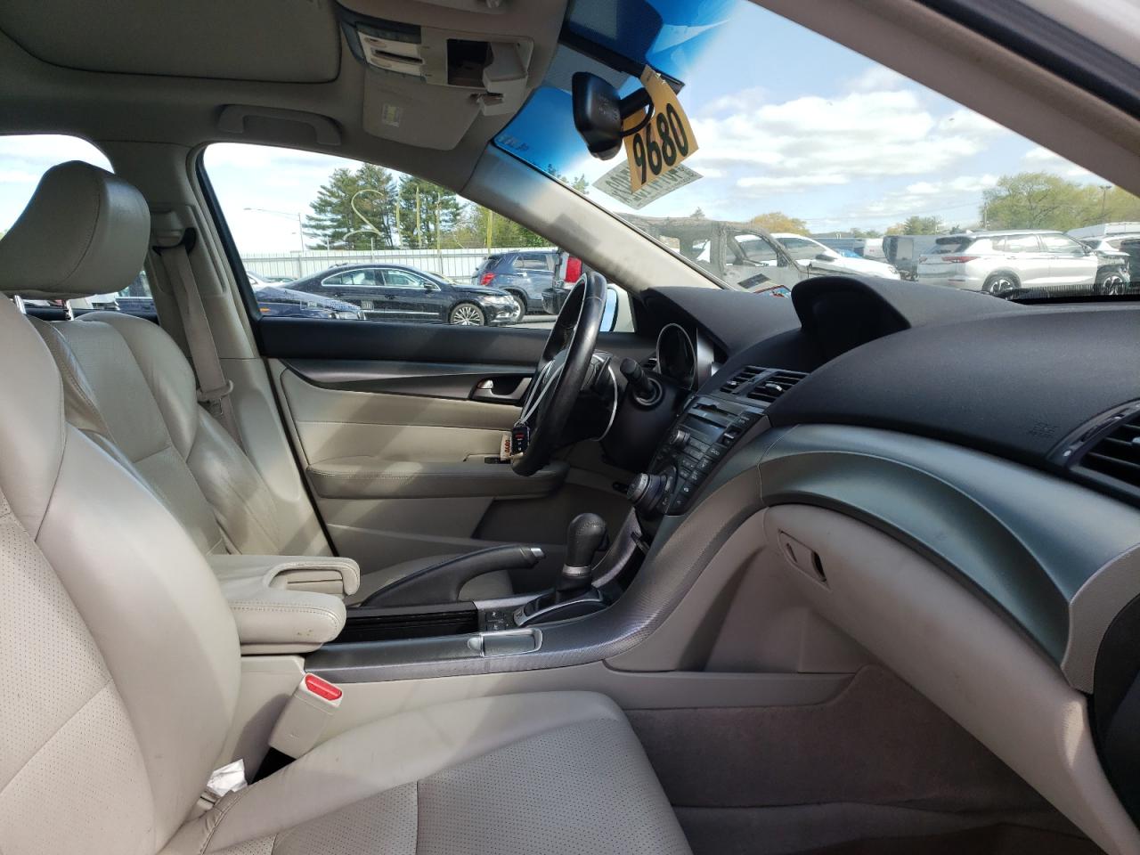Photo 5 from auction – 2011 ACURA TL with VIN 19UUA8F55BA000400