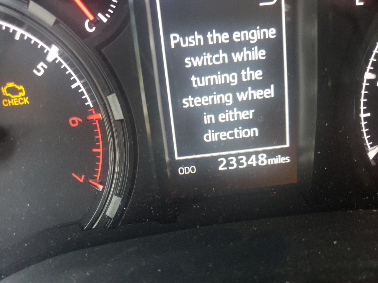 Photo 8 from auction – 2020 TOYOTA 4RUNNER SR with VIN JTEZU5JR9L5217930