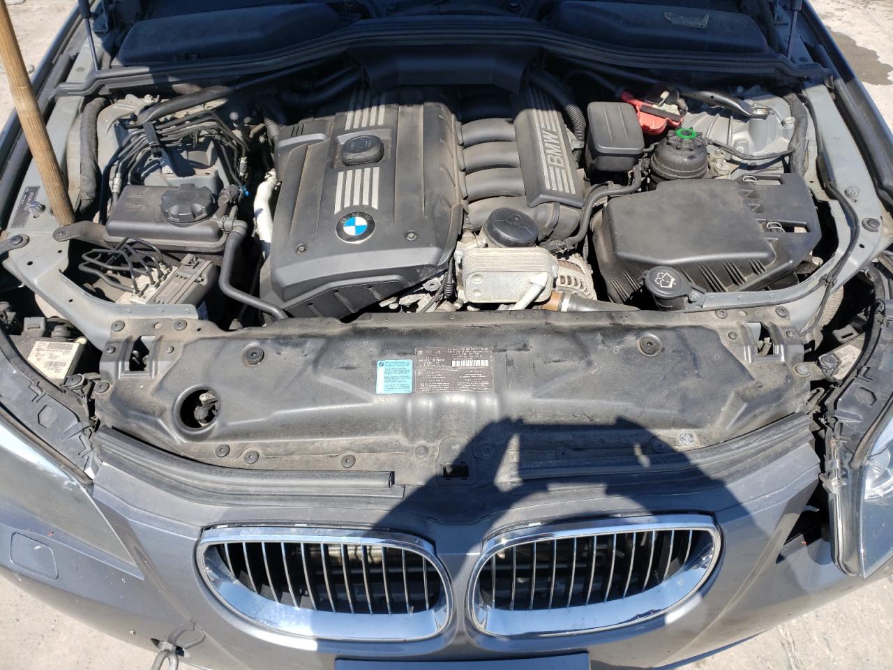 Photo 7 from auction – 2008 BMW 528 XI with VIN WBANV13598CZ51566
