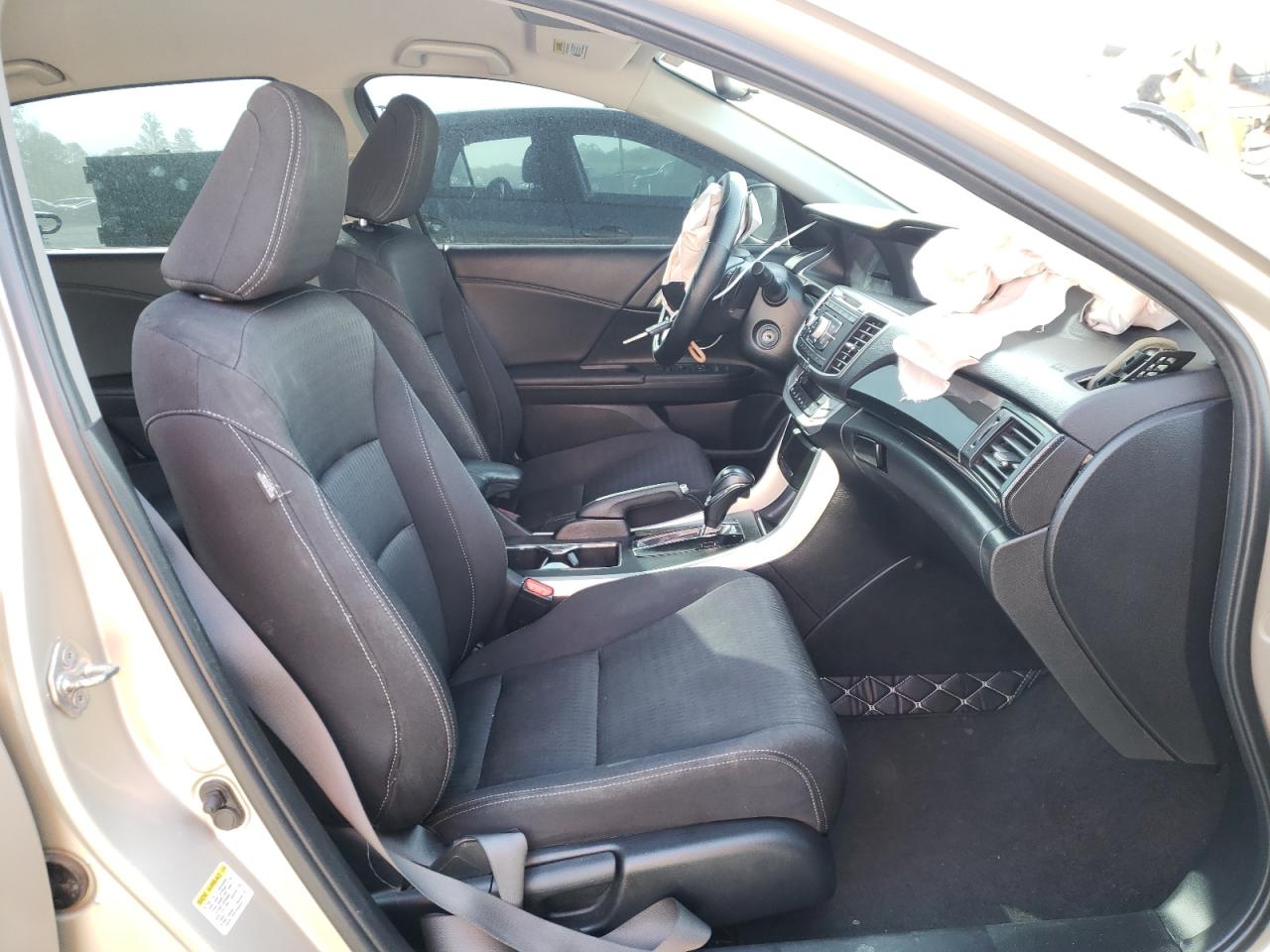 Photo 5 from auction – 2014 HONDA ACCORD SPO with VIN 1HGCR2F55EA140484