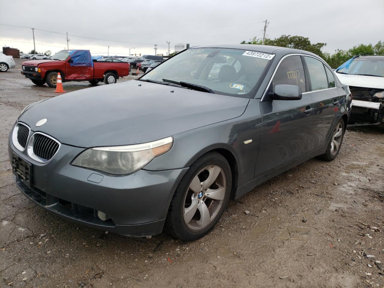 Photo 2 from auction – 2007 BMW 525 I with VIN WBANE53547CY04237