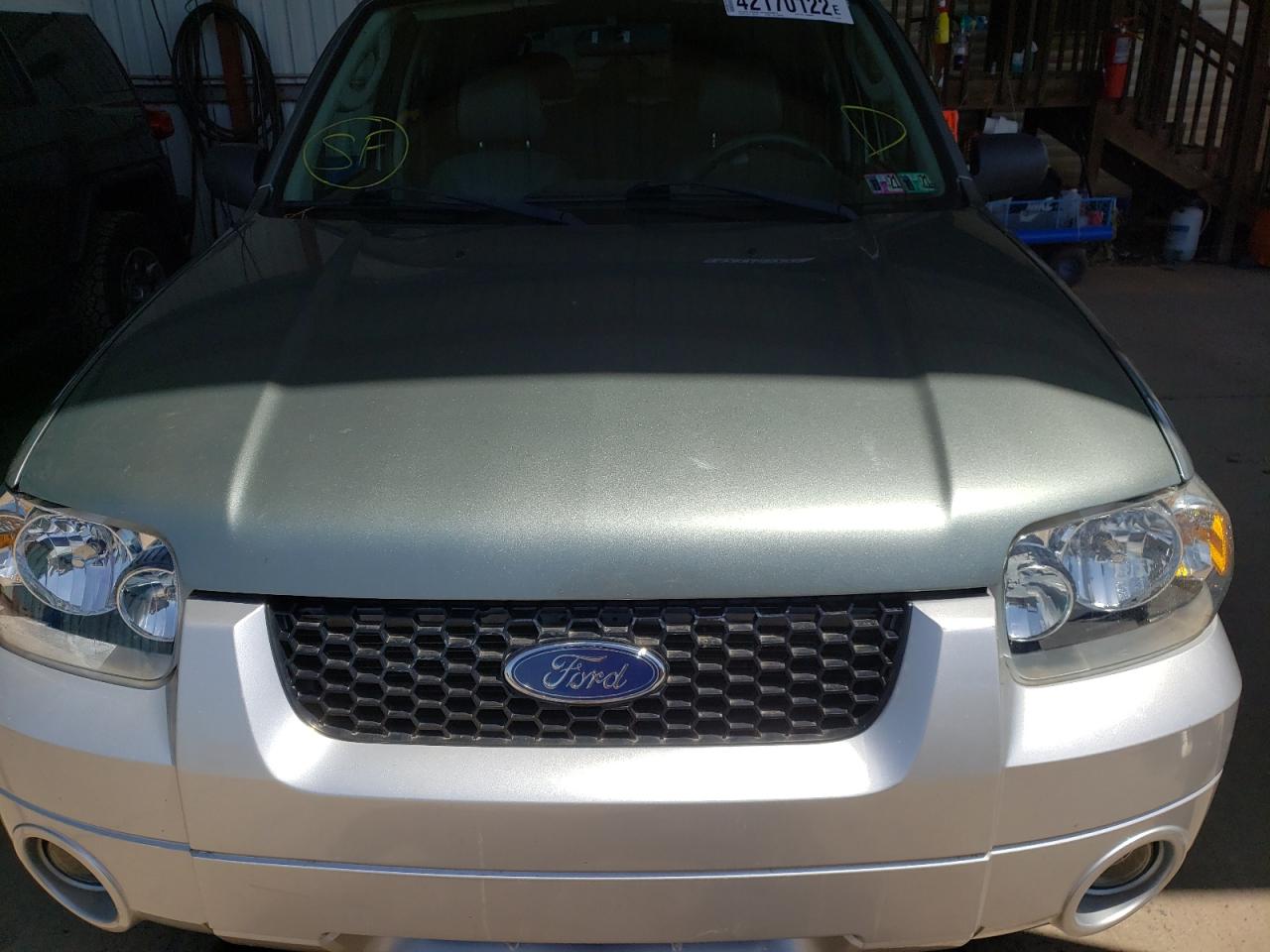 Photo 9 from auction – 2005 FORD ESCAPE HEV with VIN 1FMCU96H75KD91030