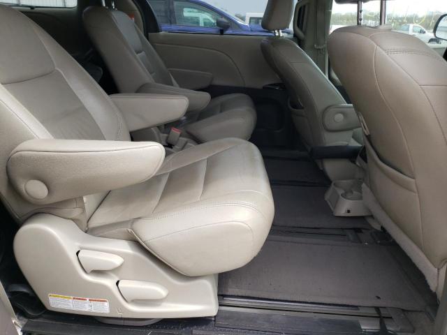 Photo 6 from auction – 2015 TOYOTA SIENNA XLE with VIN 5TDDK3DC0FS109727