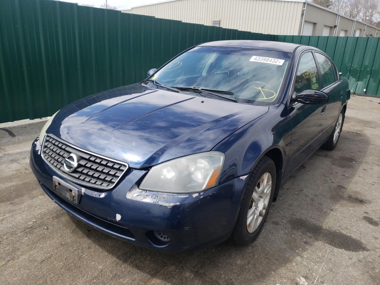 Photo 2 from auction – 2005 NISSAN ALTIMA S with VIN 1N4AL11D45N904744