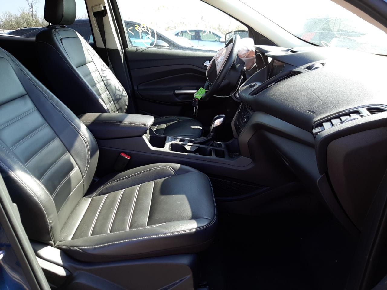 Photo 5 from auction – 2018 FORD ESCAPE SEL with VIN 1FMCU0HD0JUA95951