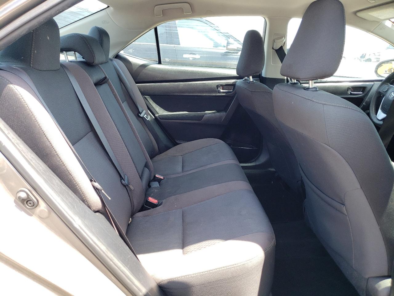 Photo 6 from auction – 2019 TOYOTA COROLLA L with VIN 2T1BURHE5KC167092