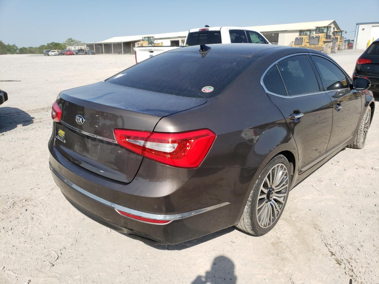 Photo 4 from auction – 2014 KIA CADENZA PR with VIN KNALN4D77E5138560