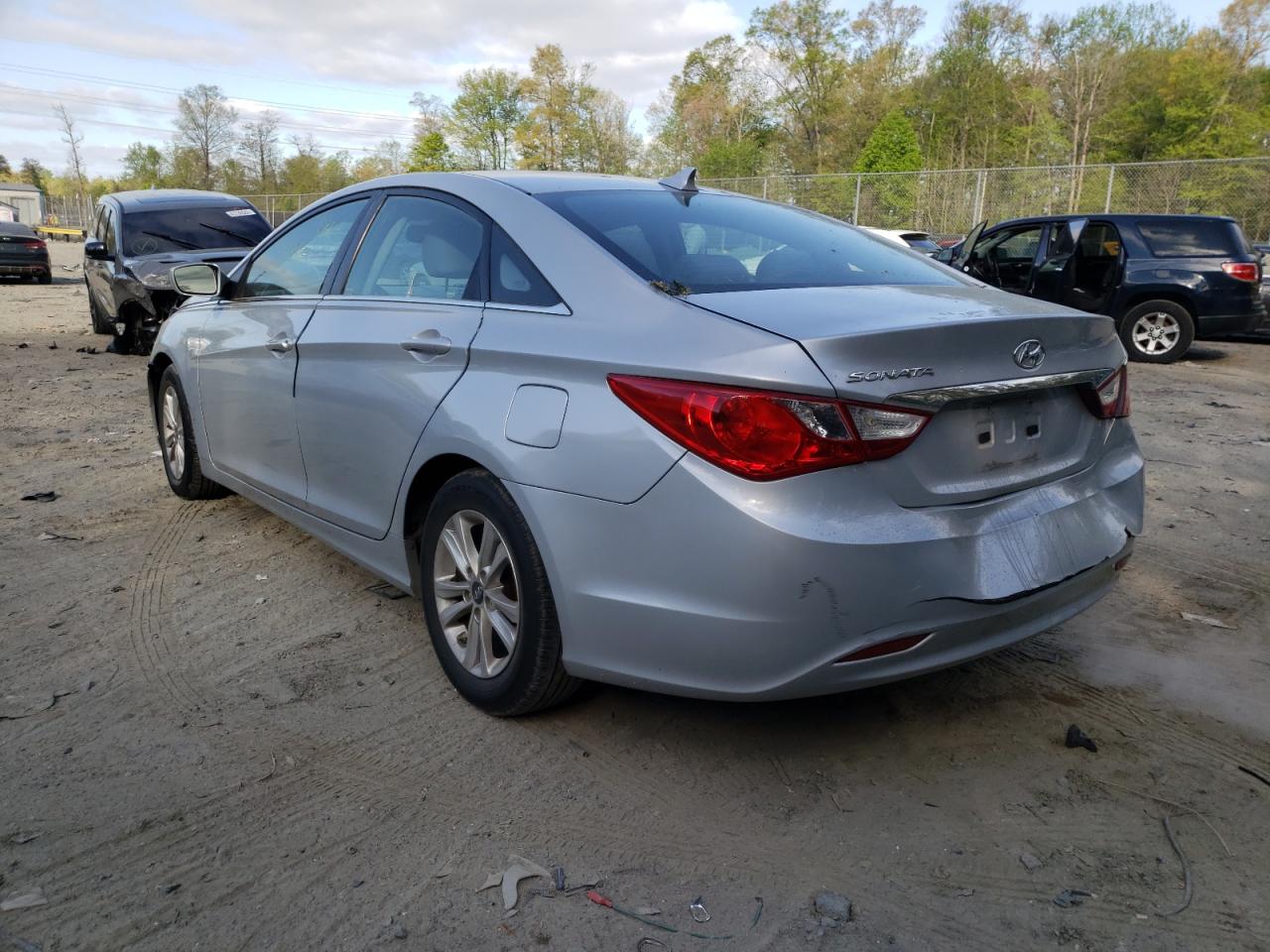 Photo 3 from auction – 2011 HYUNDAI SONATA GLS with VIN 5NPEB4ACXBH254613