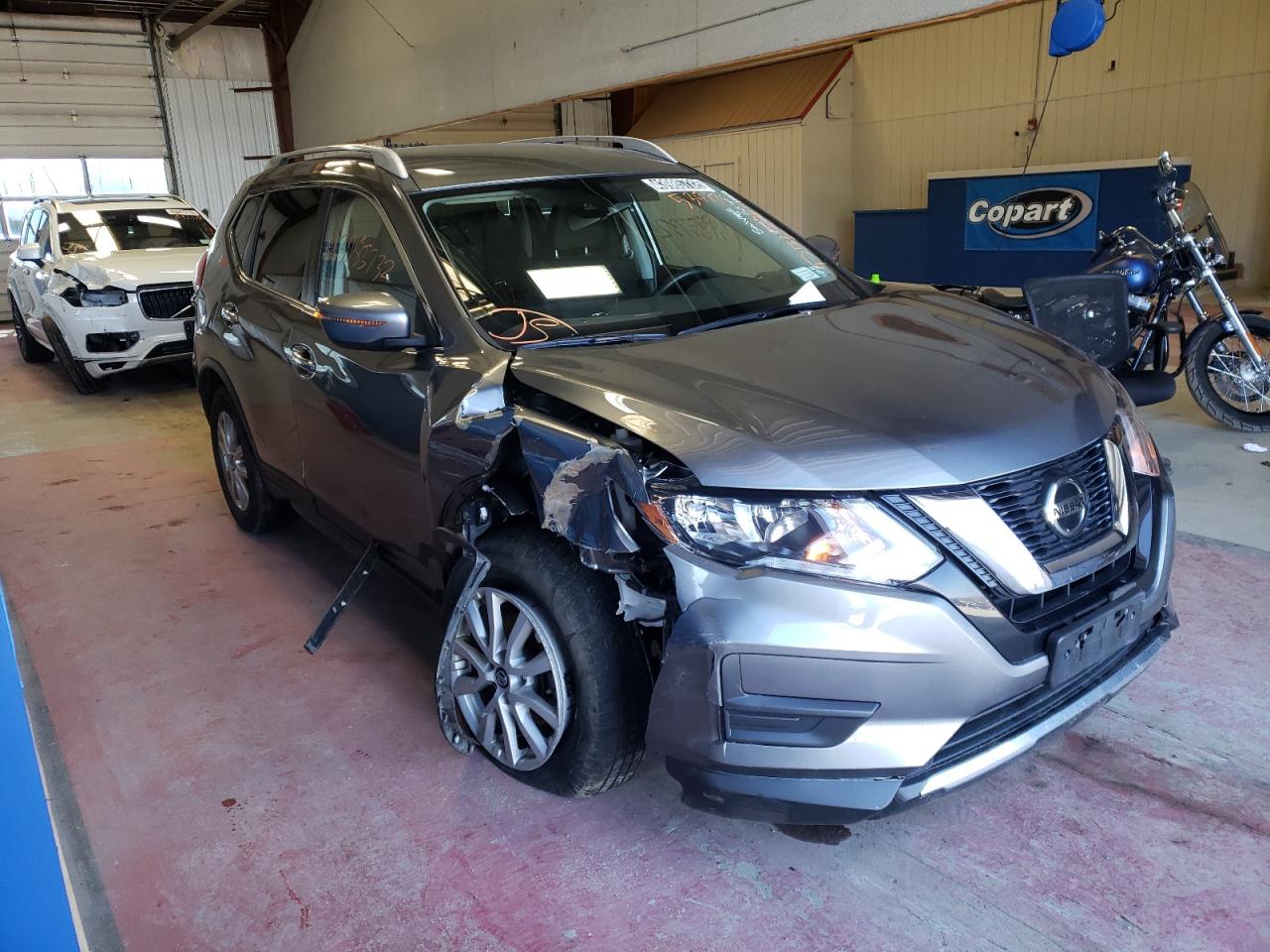 Photo 1 from auction – 2020 NISSAN ROGUE S with VIN KNMAT2MV8LP539426