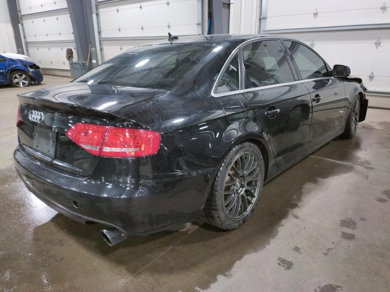 Zdjęcie 4 z aukcji – 2010 AUDI A4 PREMIUM z VIN WAUFFAFL1AN052027