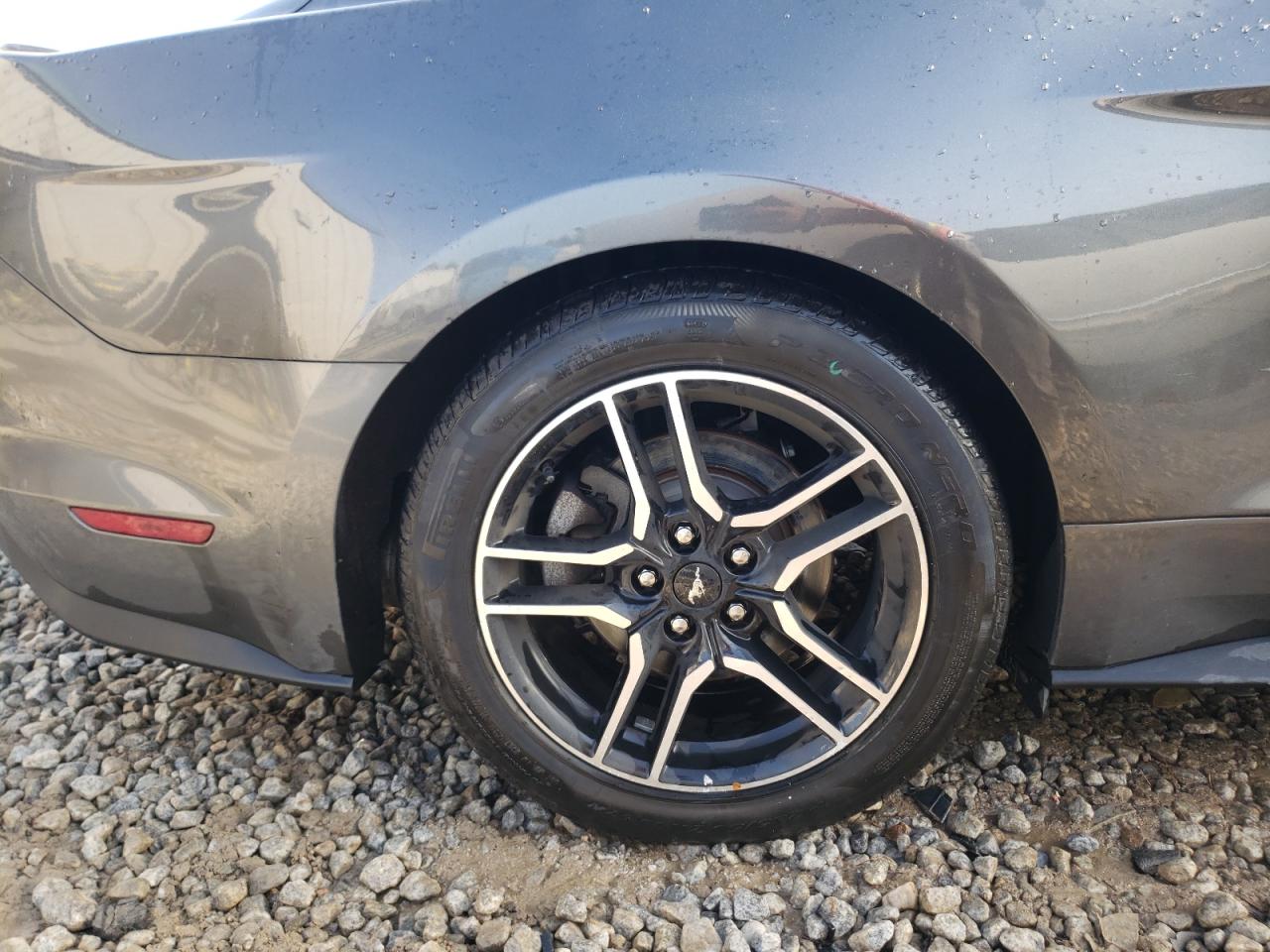 Photo 9 from auction – 2018 FORD MUSTANG with VIN 1FA6P8THXJ5115527