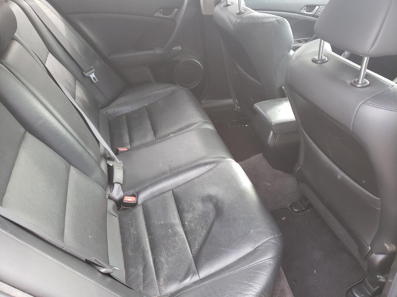 Photo 6 from auction – 2010 ACURA TSX with VIN JH4CU2F68AC024246