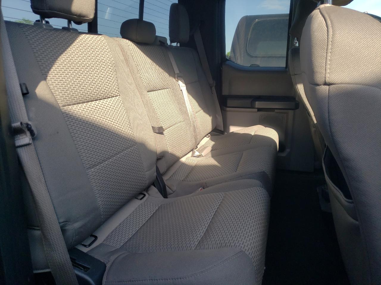 Photo 6 from auction – 2015 FORD F150 SUPER with VIN 1FTEX1EP1FFB38018
